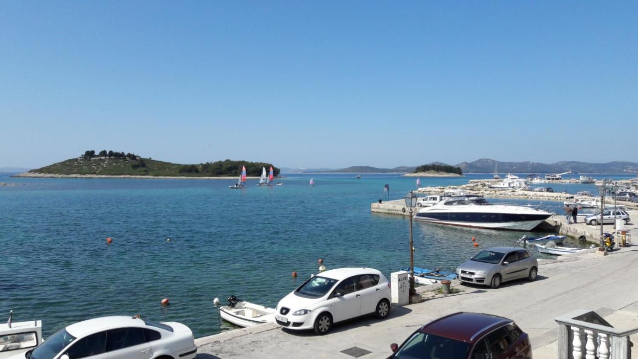 Apartman Pape Pakoštane Екстериор снимка