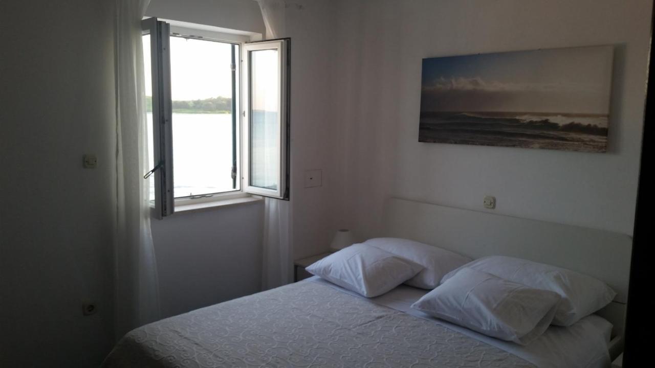 Apartman Pape Pakoštane Екстериор снимка