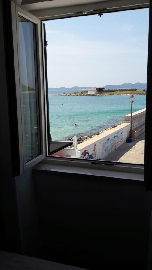 Apartman Pape Pakoštane Екстериор снимка